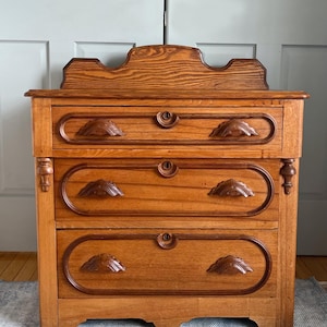 Antique Eastlake Walnut Dresser / Petite Commode / Carved Fruit Handles /  1800s / FREE Shipping - Etsy