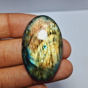 Multi color Labradorite Cabochon,Labradorite loose gemstone semi precious Labradorite Gemstone for jewelry & healing.  60 Carat. 38X24 MM