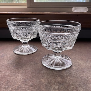 Vintage Anchor Hocking Wexford Crystal Pedestal Sherbert Fruit Cups