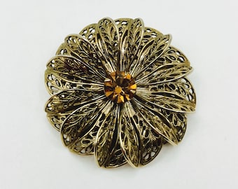Vintage 1960s Gold Tone Filigree Flower Scarf Clip Light Amber Rhinestone