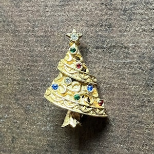 Vintage Gold Tone and Rhinestone Christmas Tree Pin / Brooch
