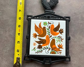 Vintage Enesco Farmhouse Kitchen Bird Tile Trivet With Wrought