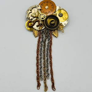 Broche de relógio vintage punk feito à mão e único