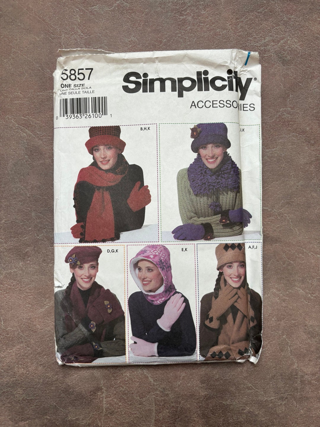Vintage Simplicity Sewing Pattern 5857 Misses' Accessories Hats and ...