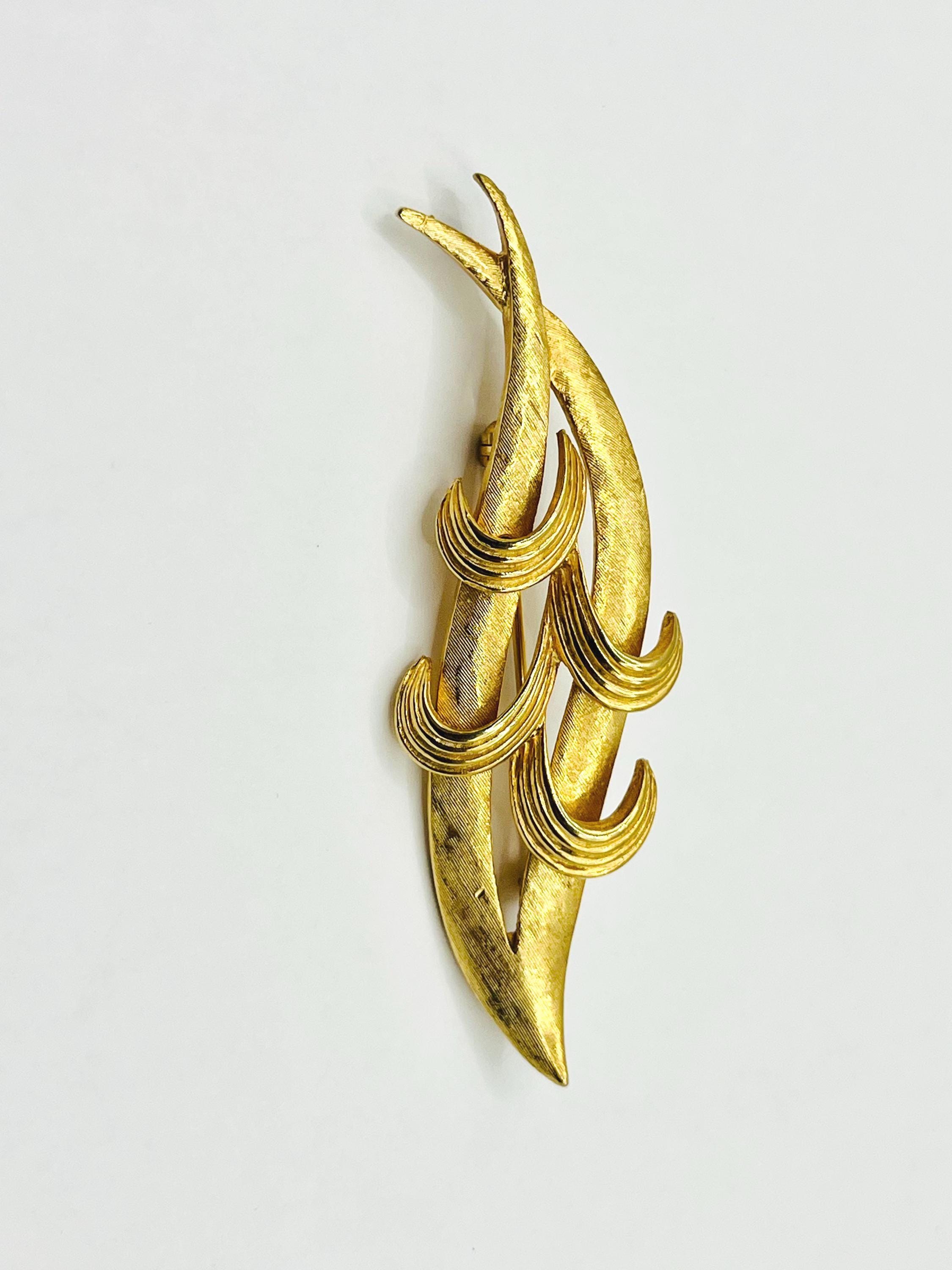 Corocraft Brooch - Etsy Corocraft Brooch - Etsy