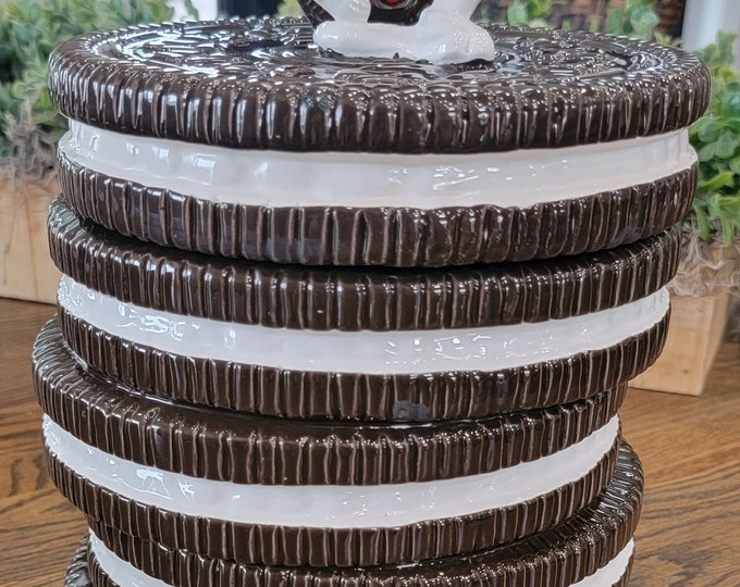 1970s Nabisco Classics Collection Adorable Ceramic Vintage Stacked Oreo