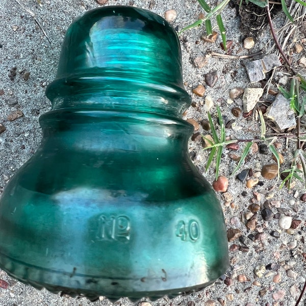 Vintage 1910s Hemingray # 40 Aqua Glass Electrical Insulator 1910-1930 Green CommunicationGlass Insulator