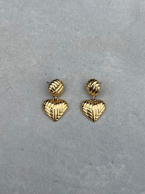 RARE Vintage Heart Shaped Knot Earrings