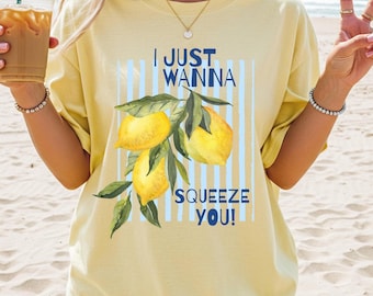 Citrus Love T-Shirt Funny Lemon Graphic Tee Gift for Friends Summer Vibes Casual Wear Cute Quote Mediterranean Summer Old Money Aesthetic