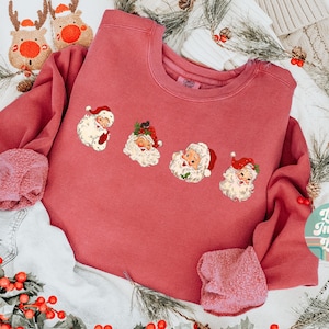 Santa Claus Sweatshirt Vintage Santa Crewneck Retro Christmas Holiday Sweater Gift Christmas Teacher Xmas Classic Graphic Tee Comfort Colors