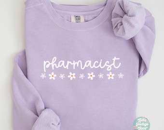 Pharmacist Comfort Colors Sweatshirt Gift for PharmD Graduation Minimal Pediatric Pharmacist Crewneck Sweater Peds Pharmacology Tee