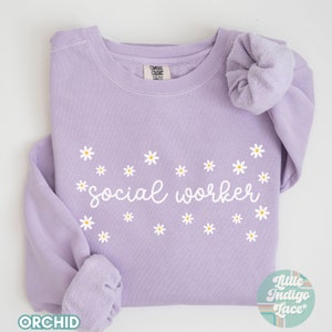 Social Worker Sweatshirt gift for LCSW, Social Worker Crewneck, MSW Sweatshirt, lsw Counselor Sweatshirt, MSW Graduation Sweatshirt, Lmsw