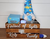 Hanukkah memory box. (9&quot;)