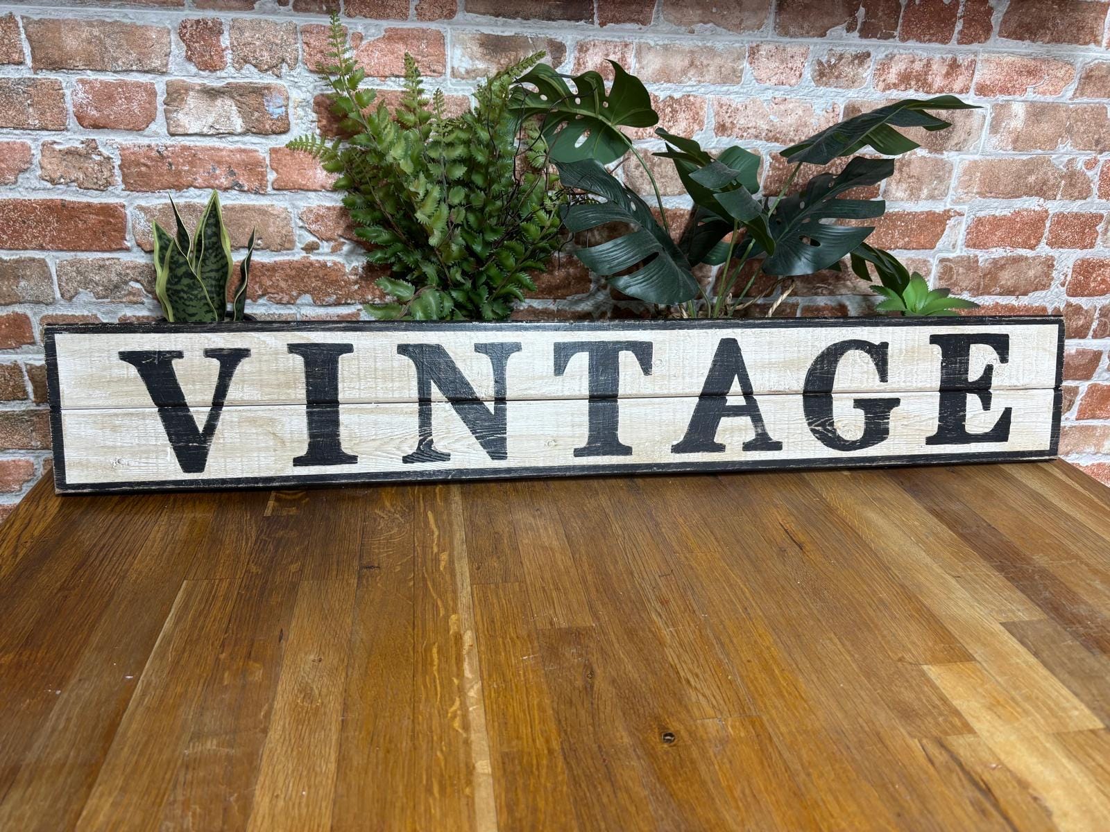 Large Hand Painted Wooden ' VINTAGE ' Sign. Vintage / Retro