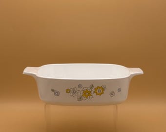 VINTAGE 1970s Corning Ware 1 Quart A-1-B Floral Bouquet Square Casserole Dish