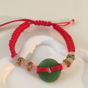 Handmade Jade Red String Bracelet: Adjustable Lucky Charm, Chinese Jade