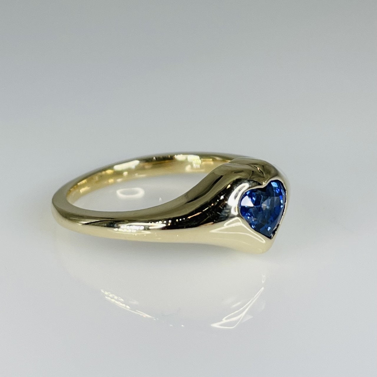 14K Yellow Gold Blue Sapphire Heart Ring 0.91ct - Etsy