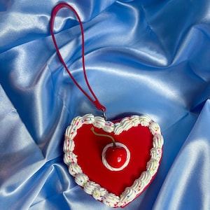 Fake Cake Bag - Heart Shape Cake Purse - Coquette Aesthetic Coin Purse - Unique Statement Piece
