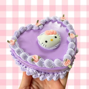 Kitty Fake Cake Jewelry Box with Mirror - Vintage Fake Cake - Kawaii Decoden Room Decor - Decoden Trinket Box for Rings and Necklaces