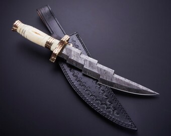 Damascus steel hunting knife With sheath / Bowie knife / Damascus blade knife
