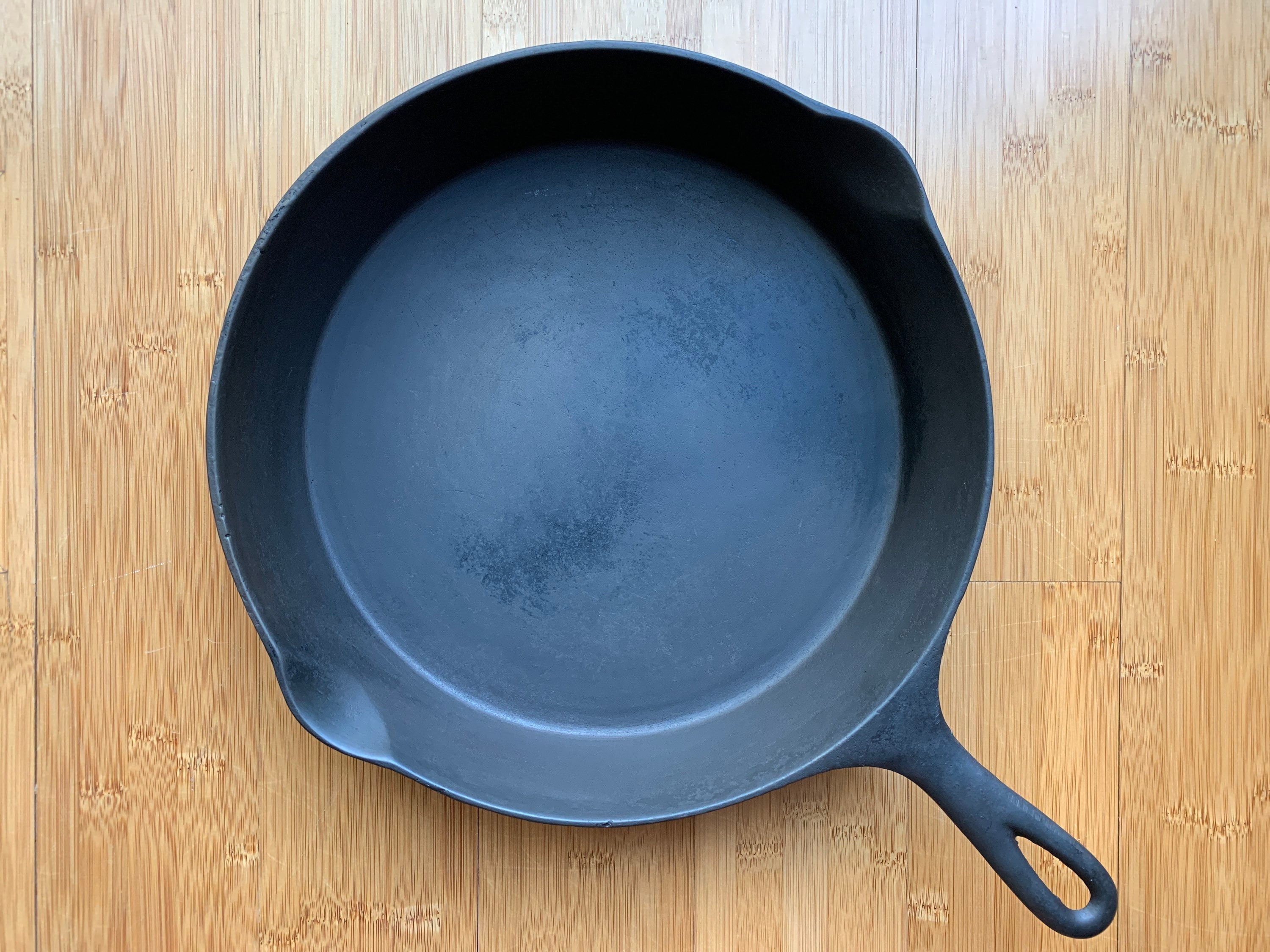 Wagner Cast Iron Skillet 10