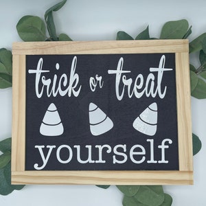 Decorative Holiday Signs