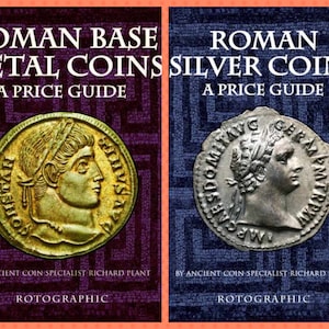 以下が含まれることがあります： ローマの硬貨の価格ガイドが掲載された本の表紙が2つ。左側の表紙には、ローマ皇帝の肖像が描かれた金貨が、右側の表紙には、ローマ皇后の肖像が描かれた銀貨がそれぞれ描かれている。両方の表紙には「価格ガイド」というタイトルと「ROTOGRAPHIC」という出版社名が記載されている。