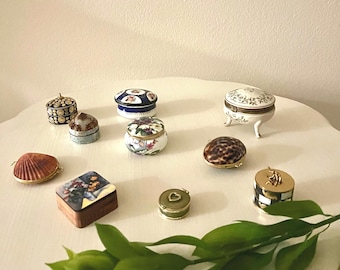Vintage Box Collection, Including Ring Boxes, and Jewelry Boxes