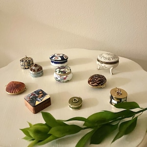 Vintage Box Collection, Including Ring Boxes, and Jewelry Boxes