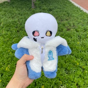 Undertale Sans-Inspired Plush – 20cm Handmade Cotton Skeleton Doll – Perfect for Cosplay & Collectors