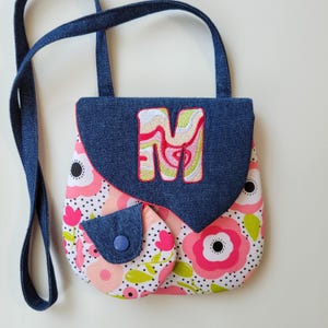 Pink Floral Girl&#39;s Purse with Embroidered Monogram, Kid&#39;s Jeans Purse, Kid&#39;s Denim Crossbody Bag, Handbag for Little Girl, First Purse