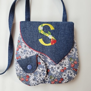 Personalized Girl&#39;s Purse, Denim Bag, Jeans Purse, Kid&#39;s Crossbody Bag with Strawberry and Floral Print, Handbag for Little Girl