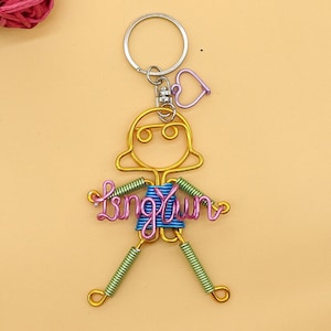 Porte-clés de nom personnalisé Trousseau de sac à dos cadeau de rentrée scolaire personnalisé