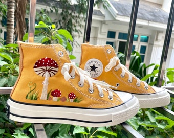 Embroidered Converse/Custom Converse Embroidered Mushroom/Custom Converse Chuck Taylor 1970s/Custom Sneakers Mushroom Gifts/Converse Hi Tops