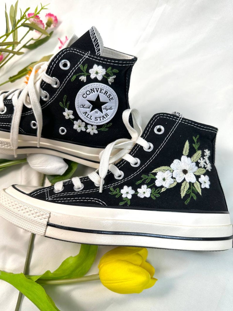 Embroidered Converse/Wedding Converse/Custom Converse White Chrysanthemum Flowers/Converse High Top Chuck Taylor 1970s/Embroidery Gifts image 3