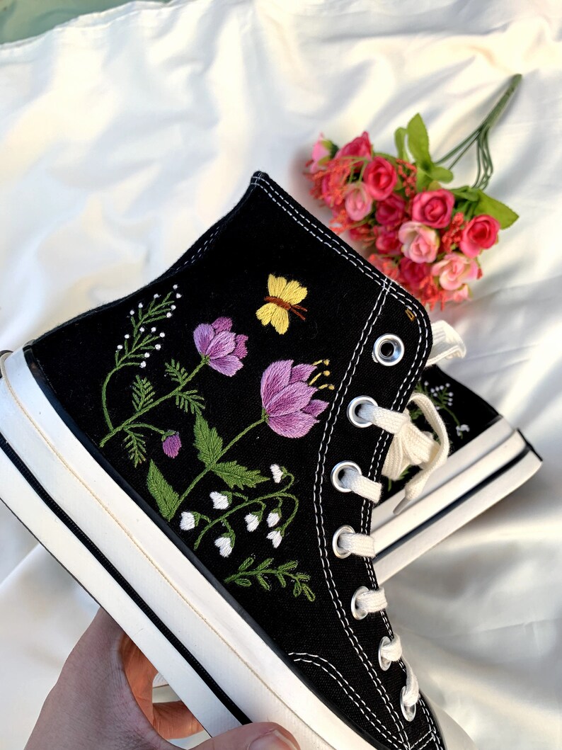 Custom Converse High Top Chuck Taylor 1970s Flower Embroidered/converse