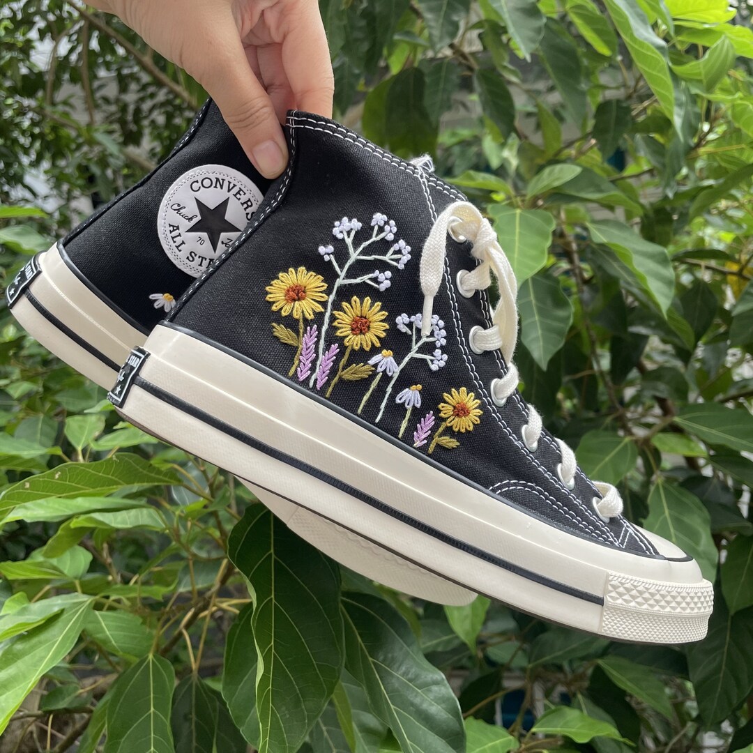 Converse High Tops Chuck Taylor Shoes/embroidered Converse Floral