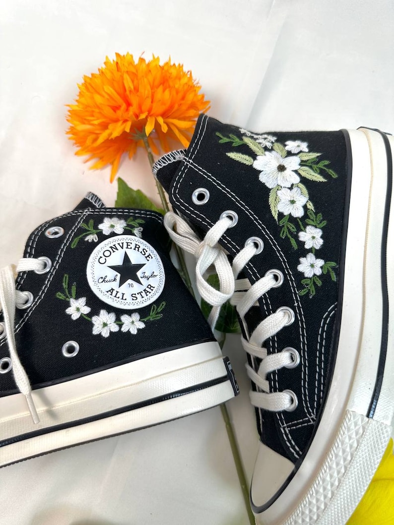Embroidered Converse/Wedding Converse/Custom Converse White Chrysanthemum Flowers/Converse High Top Chuck Taylor 1970s/Embroidery Gifts image 5