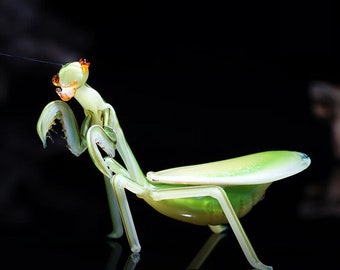 Art Glass Praying Mantis, Glass Sculpture, Hand Blown Glass, Glass Insects, Art Glass Sculpture