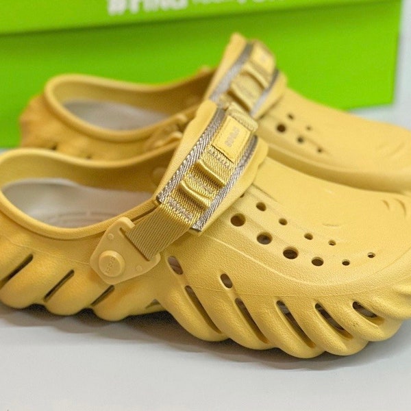 wide shoes for women