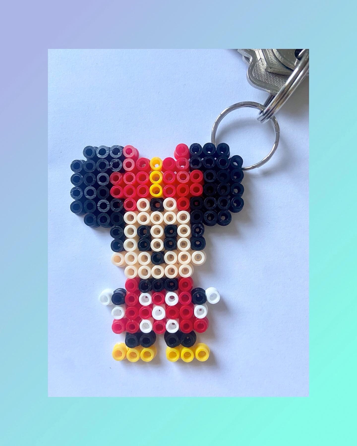 Hama Beads, Mickey Mouse, Minnie Mouse, Design, Pin Badge, Keyring, Magnet,  Hairclip, Necklace, Decoration -  Norway