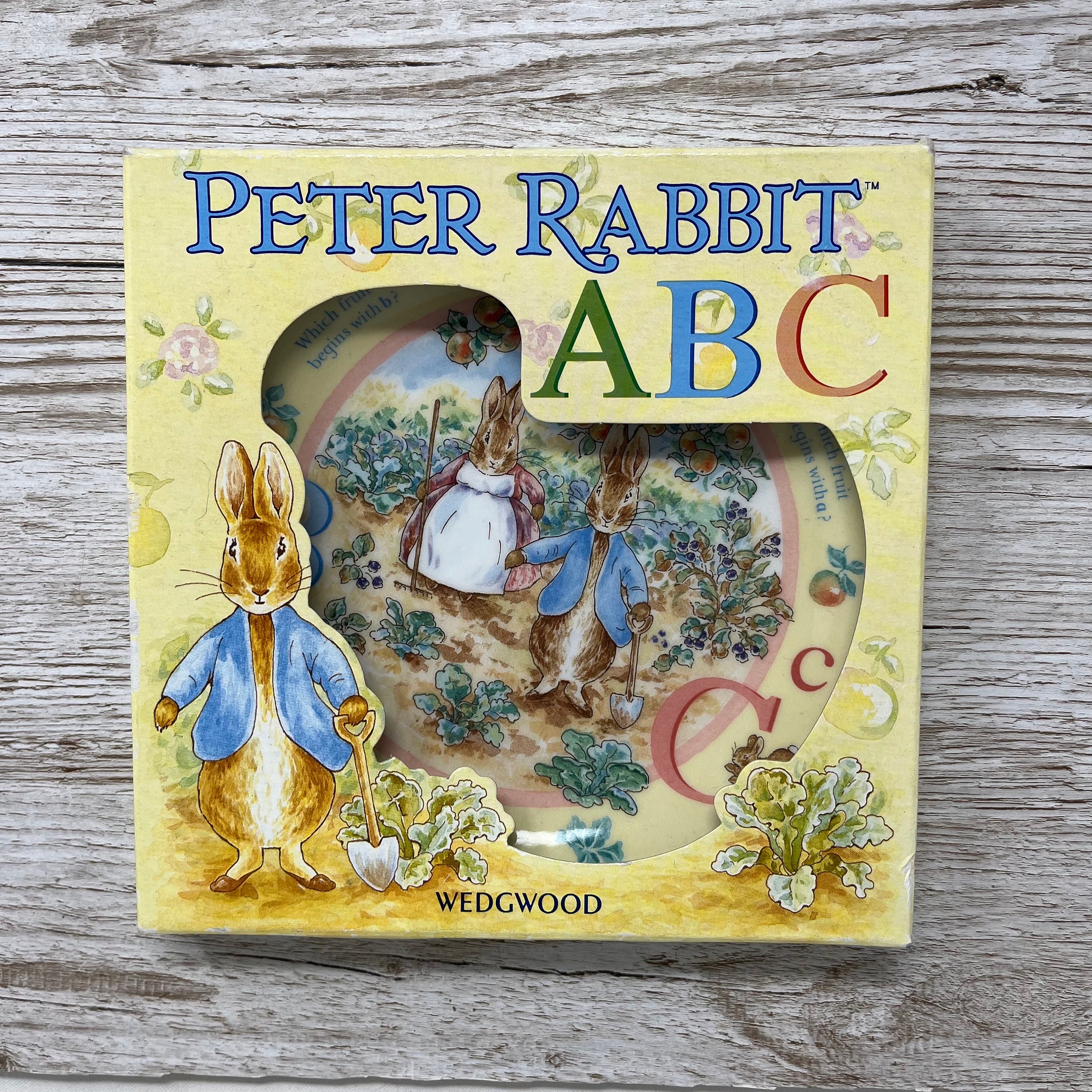 廃番品【新品未使用】 PETER RABBIT ABC 箱付き Vintage 1997 Wedgwood Peter Rabbit 18cm ABC Plate in Original Box