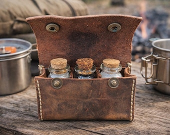 Handmade Leather Spice Holder for Camping, Custom Rustic Bushcraft Spice Pouch, Outdoor Gear Gift