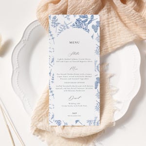 Szablon menu weselnego Blue Toile, menu na baby shower, menu na wieczór panieński, karta kolacji w stylu chinoiserie, wydrukowany Canva T01 TOILERA