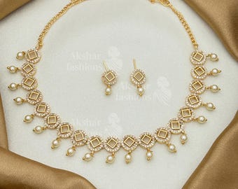 Set Di Gioielli Con Collana Di Perle E Girocollo Cristallino, Orecchini Rossi E Bracciale - Eleganza Per Donne - 2