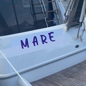 Adesivo personalizzato con nome barca - Adesivo in vinile marino personalizzato, scritta impermeabile per barca, grafica nautica monocromatica, adesivo per barca a vela