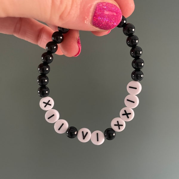 Personalised Sobriety Beaded Bracelet - Roman Numerals - Date