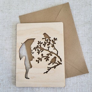 Désolé pour votre perte en bois, carte de sympathie personnalisée. (avec porte-cartes)