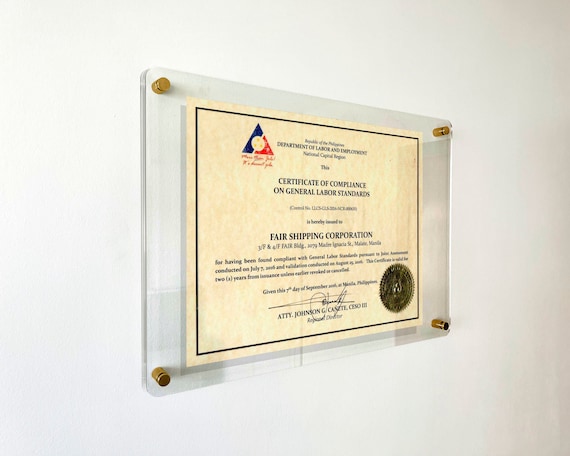 5x7 Floating Acrylic Photo Frame - Frameless Wall Mounted Clear Picture Certificate Display