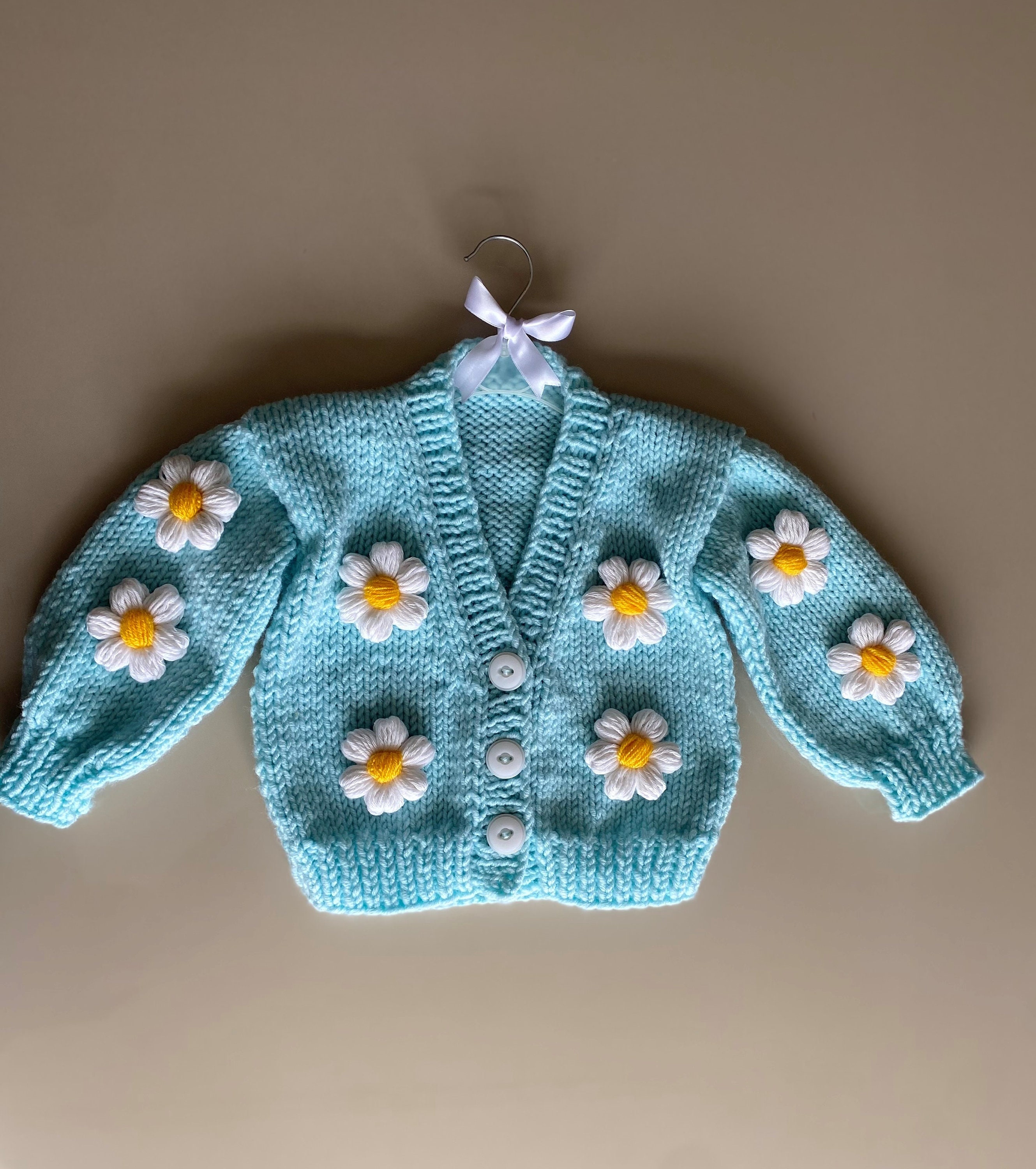 カーディガン tyn.TGOR quilting flower beads cardigan tyn.TGOR | 2024 F/W Quilting flower beads cardigan BLACK